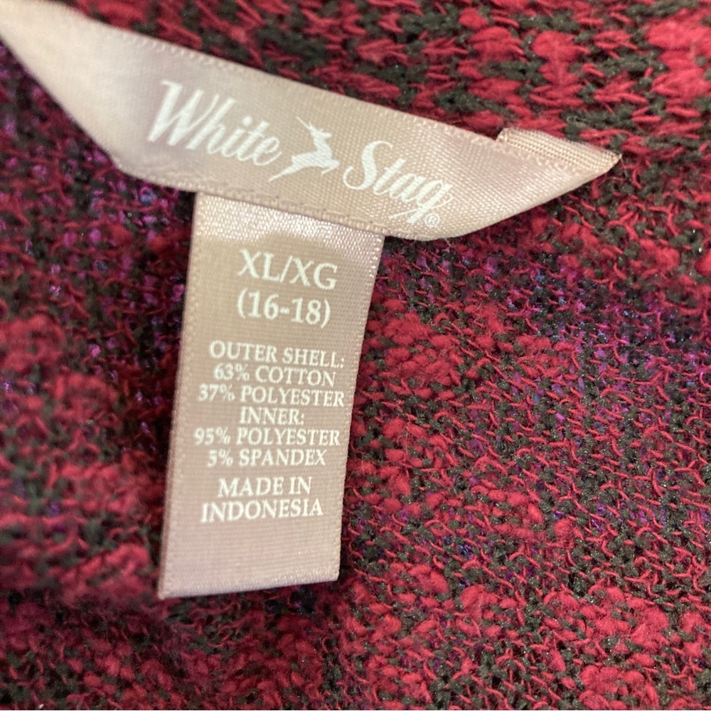 White Stag 1-Piece Shirt-Sweater Set, Size 16/18 Dark Red - Picture 8 of 9